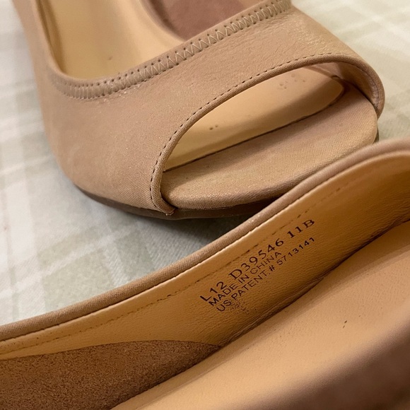 EUC Nike Air x Cole Haan Tan Peep-Toe Wedge Heels, size 11 - Picture 7 of 7